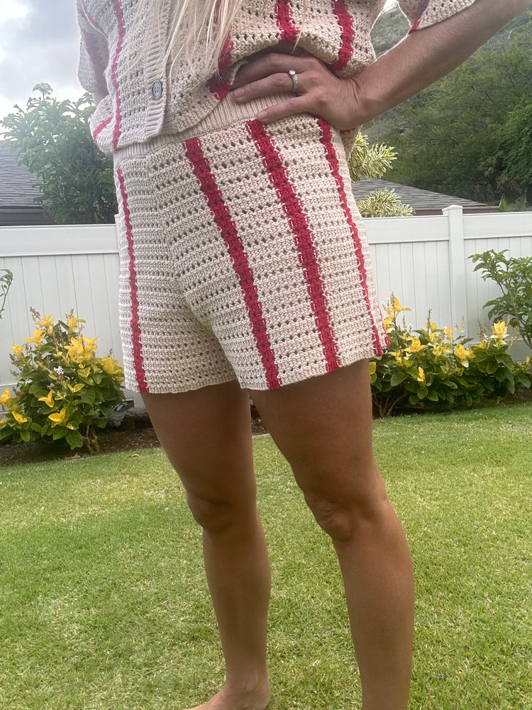 Sunset Drive crochet short