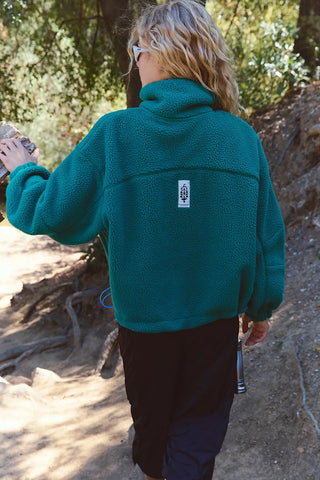 FREE PEOPLE Hit The Slopes Funnel Neck Fleece Jacket in Green Frost