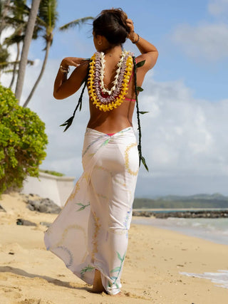 TAG ALOHA Lei Love by Laren Roth Pareo