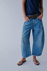 FREE PEOPLE Good Luck Mid Rise Barrel Jean-Ultra Light Beam