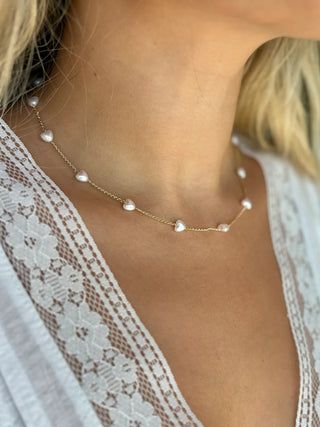 SG Pearl Heart Station Necklace - Gold
