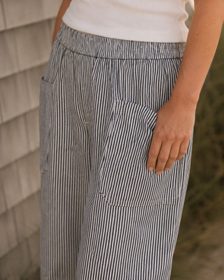 The Dockside Barrel Pant - Navy/White