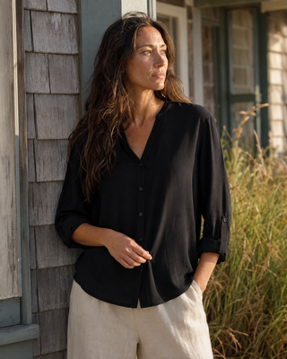 The Overlook Top - Black