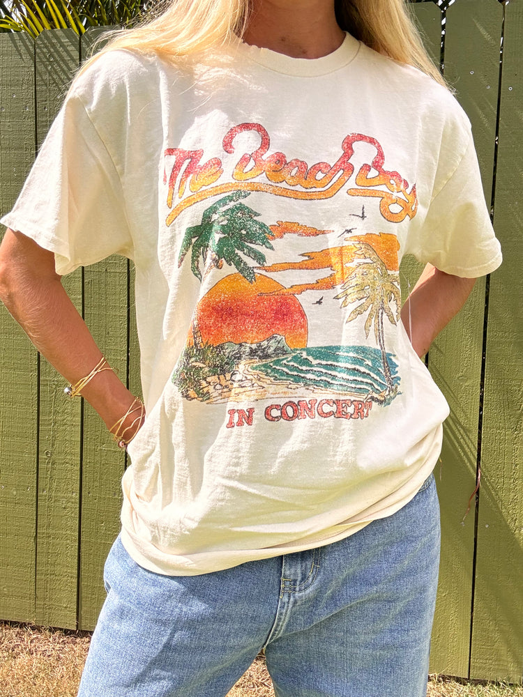 The Beach Boys In Concert thrifted tee