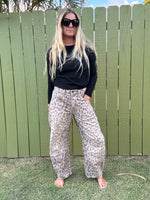 FREE PEOPLE Good Luck Printed Barrel pant- Brown Sugar Combo