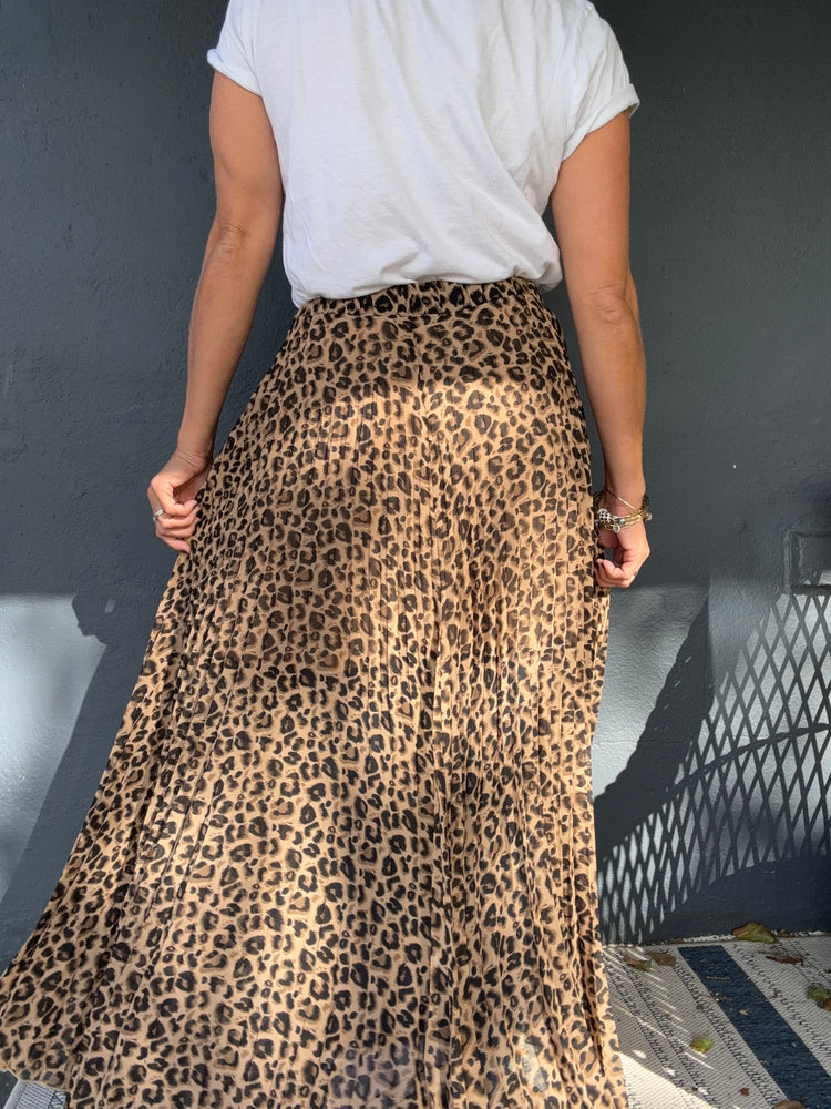 Jungle Days pleated maxi skirt