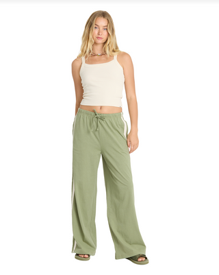 BILLABONG Wave Stamp Knit Pant in Army Green