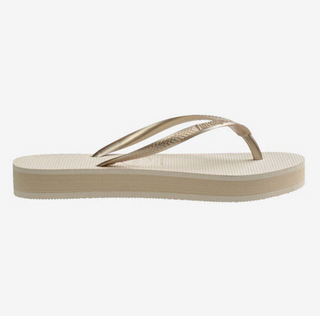 HAVAIANAS Slim Flatform Flip Flops in Beige Straw
