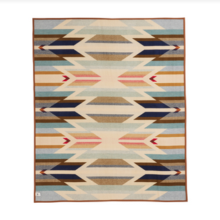 PENDLETON Jacquard Unnapped Robe in Wyeth Trail