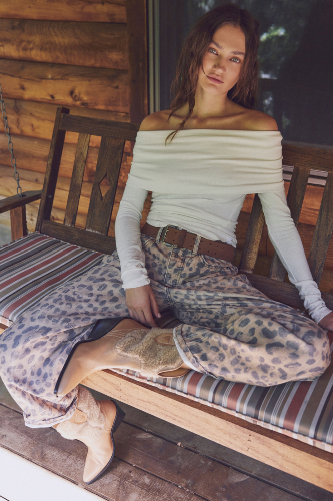 FREE PEOPLE Good Luck Printed Barrel pant- Brown Sugar Combo