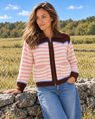 Lasso Line Zip Sweater-Brown