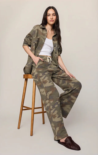 Hunter Camo Pant in Classic Olive