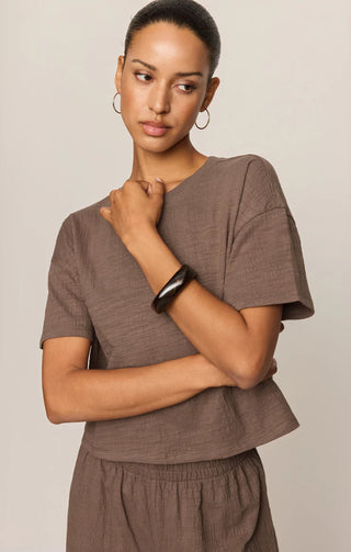 ZSUPPLY Sway Textured Cropped Tee in Cocoa Latte