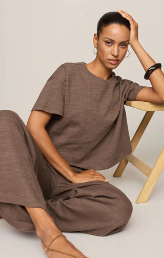 ZSUPPLY Sway Textured Cropped Tee in Cocoa Latte