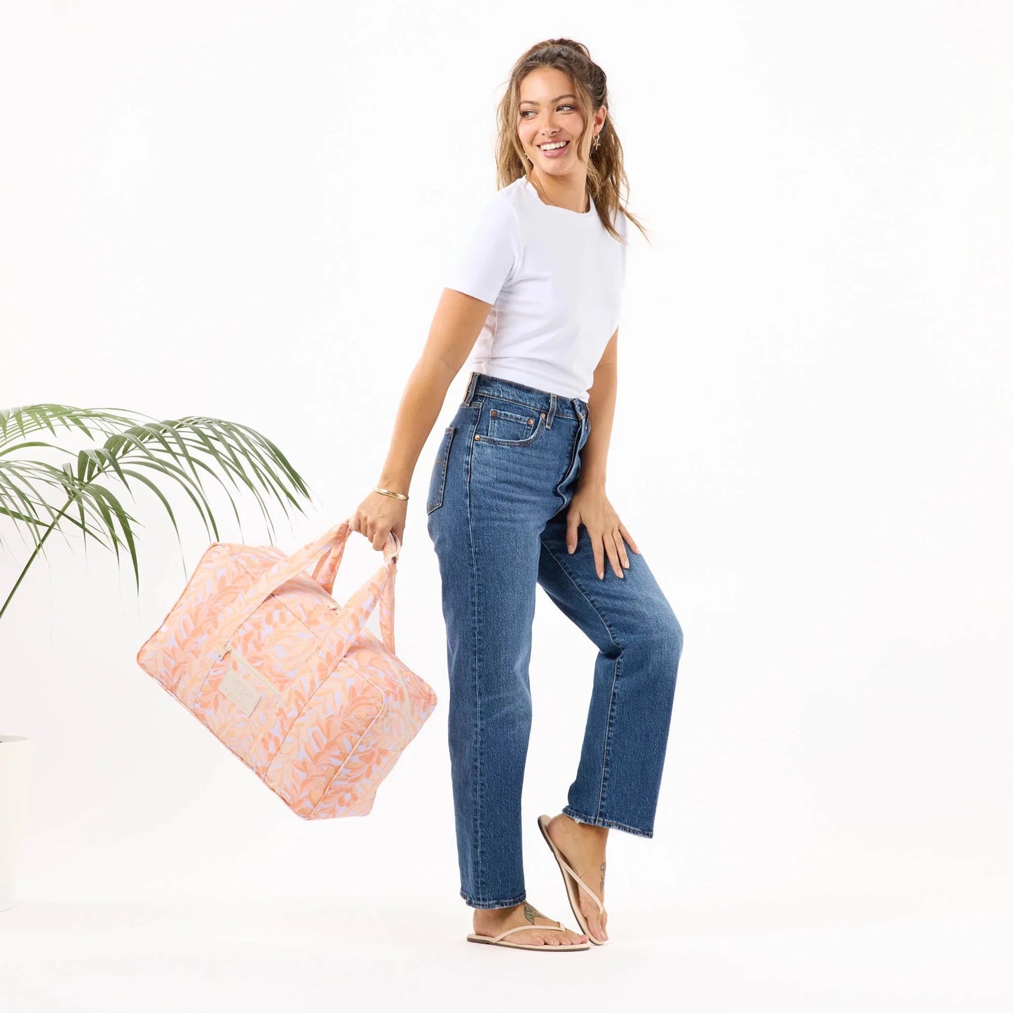 ALOHA COLLECTION Keep It Lt Lei Stand Weekender - Peachy - The Salty BabeBags