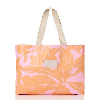 ALOHA COLLECTION Lei Garden Holo Holo - Pink/Orange - The Salty BabeTote Bag