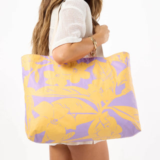 ALOHA COLLECTION Lei Garden Holo Holo - Pink/Orange - The Salty BabeTote Bag
