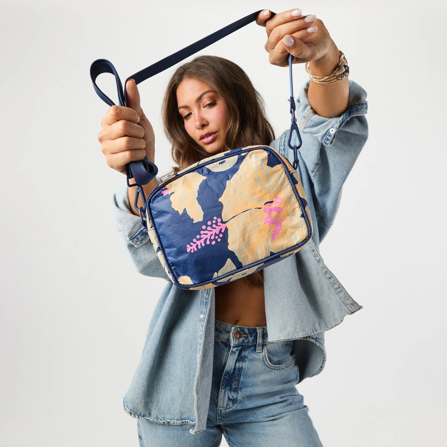 ALOHA COLLECTION Pape'ete Le Tour - Neon Moon/Navy - The Salty BabeBags