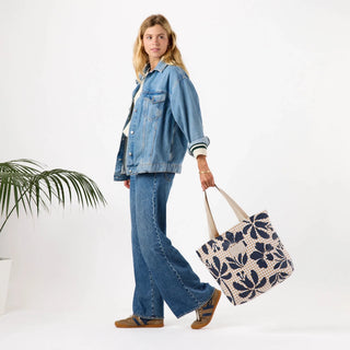 ALOHA COLLECTION Picnic Fleur Day Tripper - Neptune - The Salty BabeTote Bag