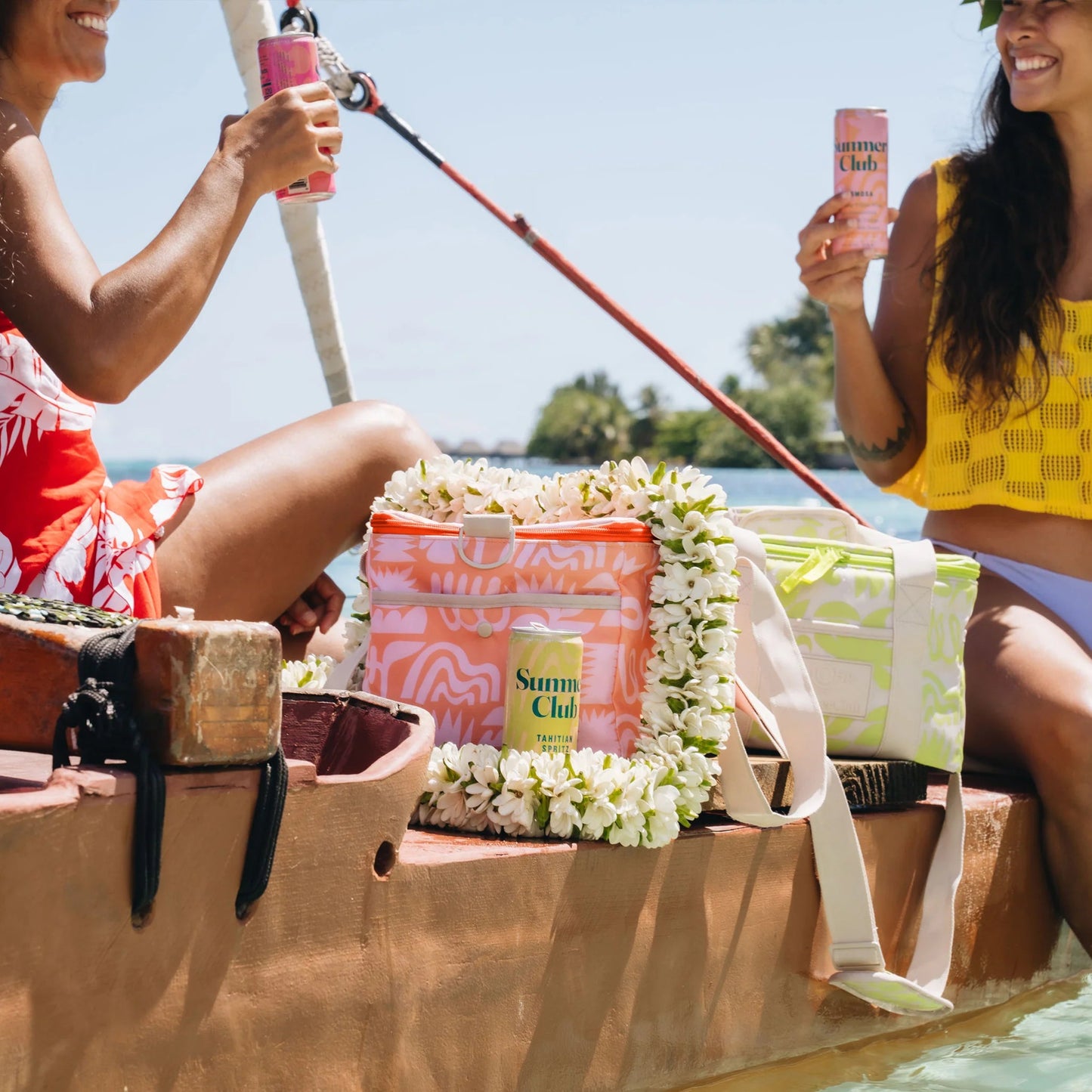 ALOHA COLLECTION Summer Club Packable Cooler - Pogmosa – The Salty Babe