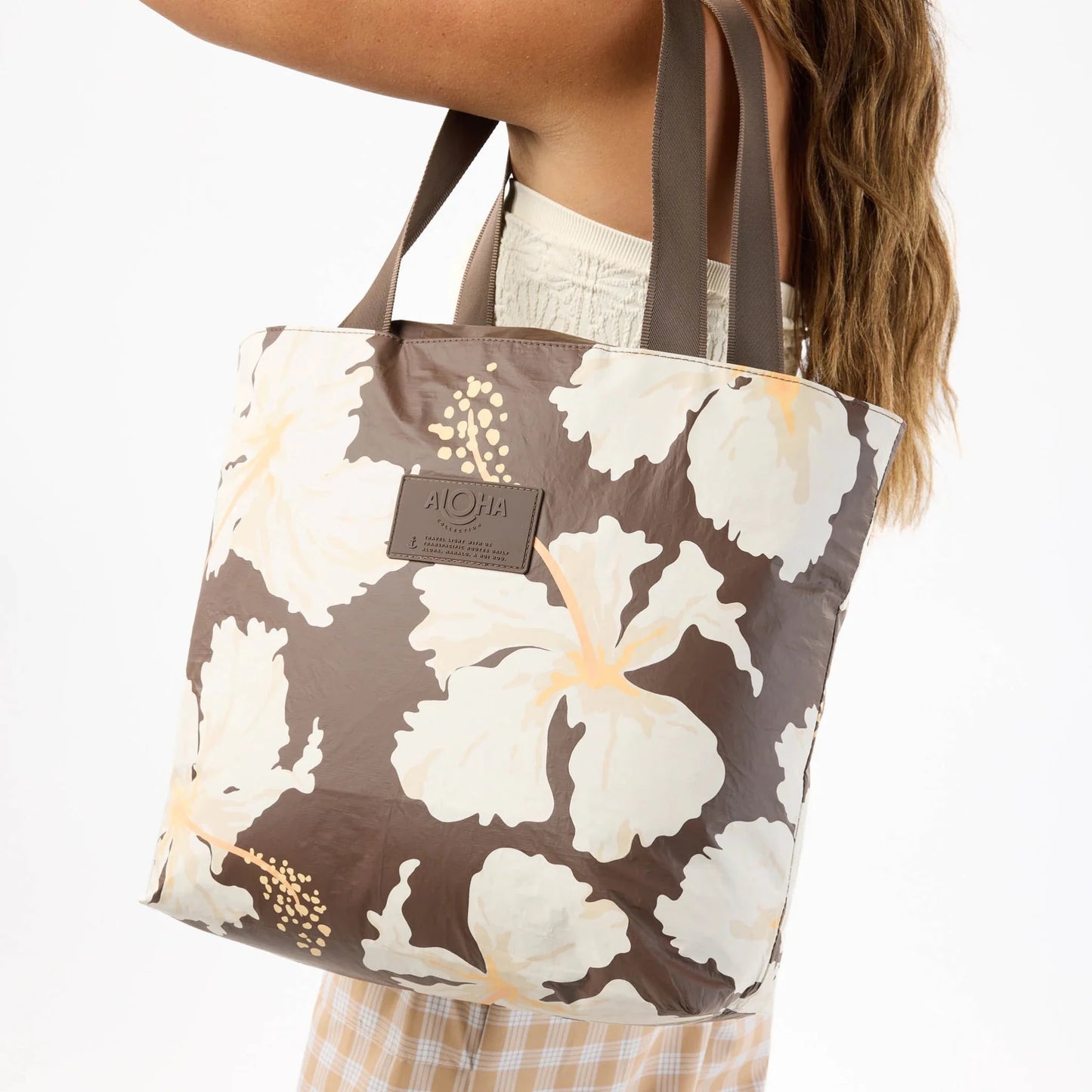 ALOHA COLLECTION Taha'a Day Tripper - Coconut - The Salty BabeTote Bag