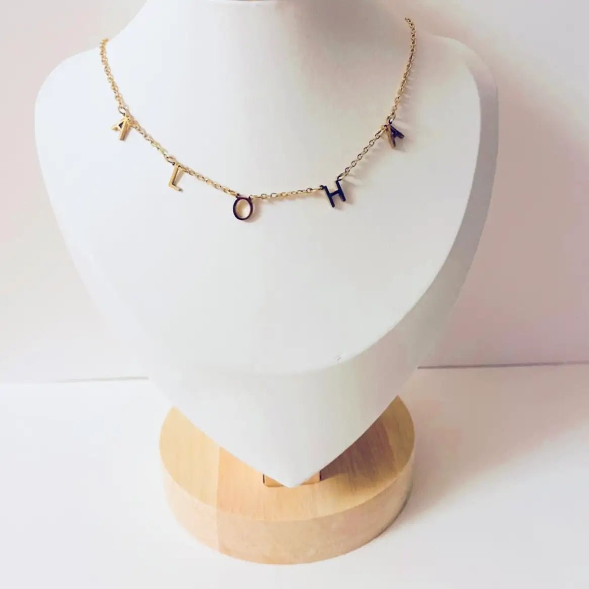 Aloha Gold Necklace - The Salty BabeJewelry
