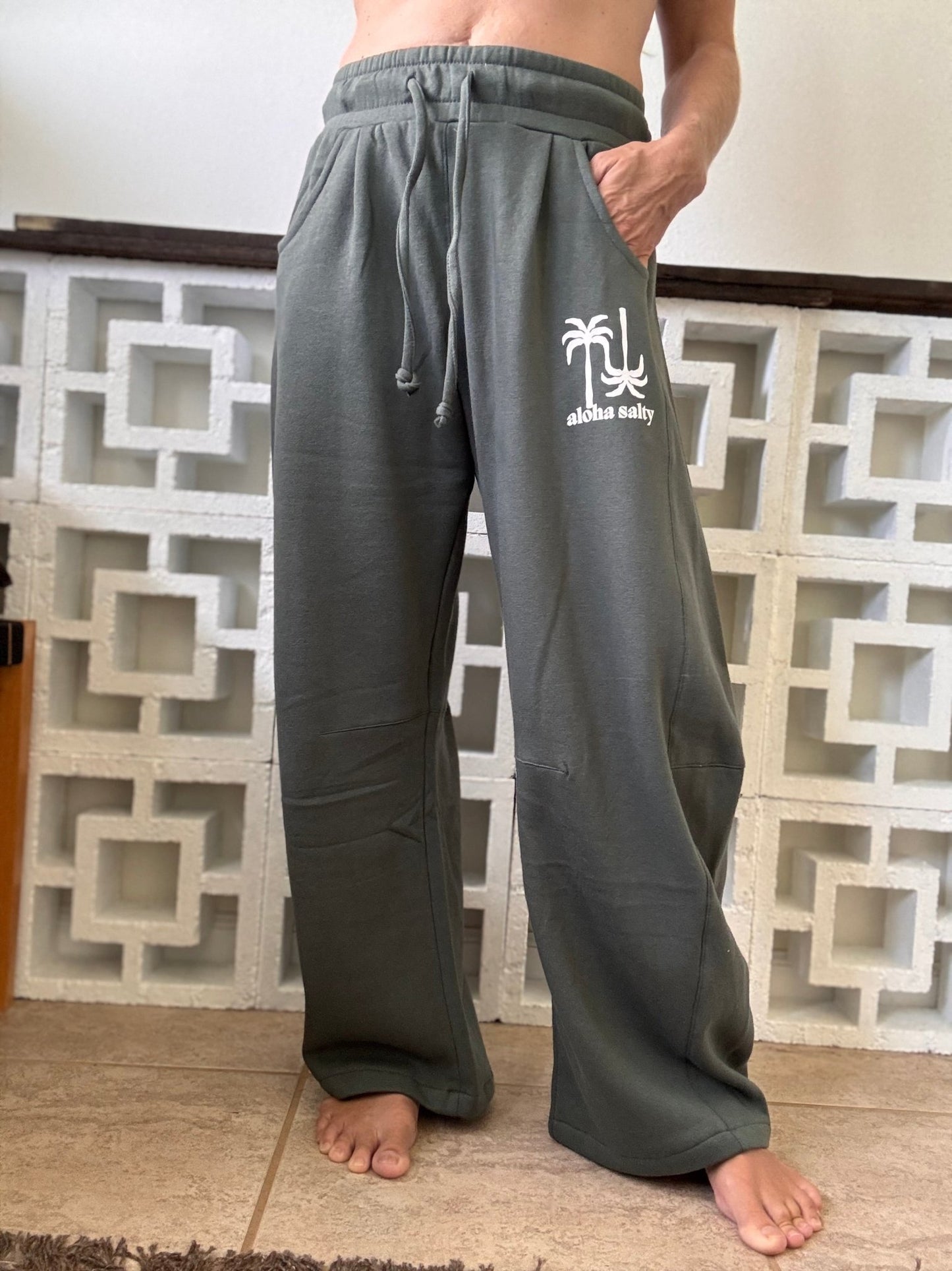 Aloha Salty Baggy Barrel Sweatpants - Palm Green - The Salty BabeFleece Pants