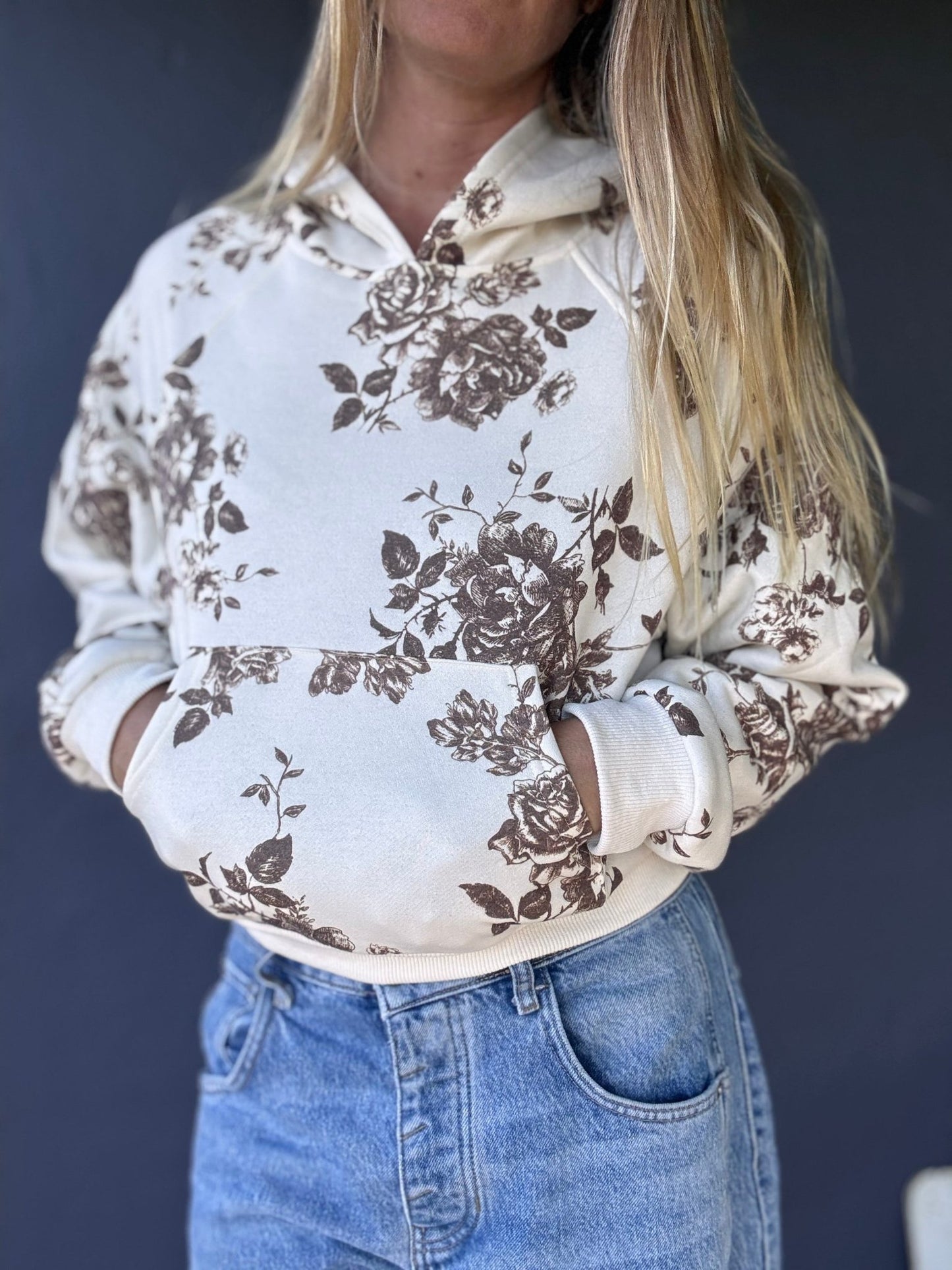 Antique Garden Sweatshirt - The Salty BabeSweatshirt