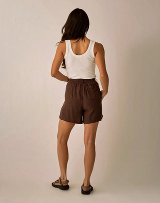 CARVE DESIGNS Suki Linen Short - Coffee Chambray - The Salty BabeShorts