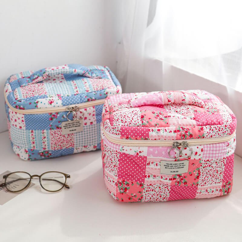 Colorful Flower Print Portable Make Up Bag - The Salty BabeMakeup Bags