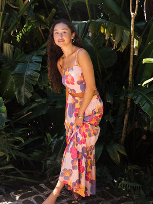 YIREH Nico Skirt in Ko'oloa'ula