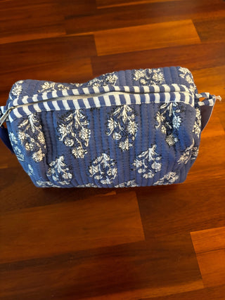 Floral Finds Cosmetic Pouch Bag - The Salty BabePouch