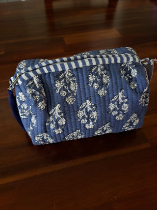 Floral Finds Cosmetic Pouch Bag - The Salty BabePouch