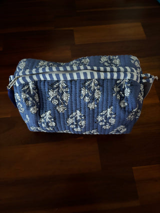 Floral Finds Cosmetic Pouch Bag - The Salty BabePouch