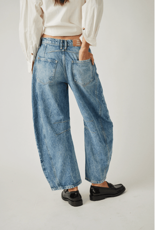 FREE PEOPLE Good Luck Mid Rise Barrel Jean - Ultra Light Beam - The Salty BabeDenim Pants