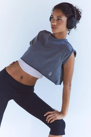 FREE PEOPLE Hot Shot Cropped Tee - Vintage Black - The Salty BabeTee Shirts