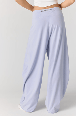 FREE PEOPLE Hot Shot Easy Pants - Slate - The Salty BabePants