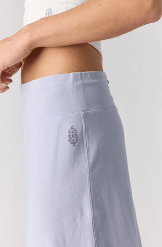 FREE PEOPLE Hot Shot Easy Pants - Slate - The Salty BabePants