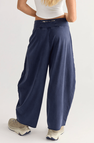 FREE PEOPLE Hot Shot Easy Pants - True Navy - The Salty BabePants