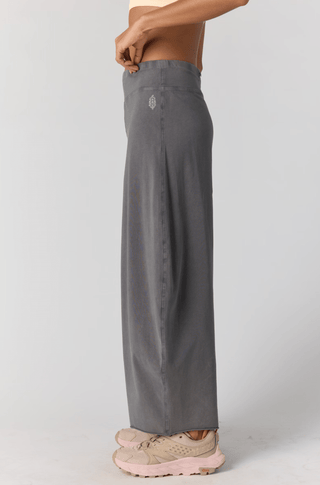 FREE PEOPLE Hot Shot Easy Pants - Vintage Black - The Salty BabePants