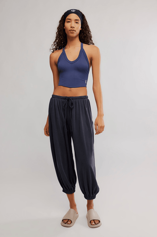FREE PEOPLE Momentum Pants - Black - The Salty BabePants