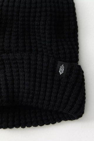 FREE PEOPLE Movement Cool Down Beanie in Black
