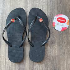 HAVAIANAS Slim Hawaii Myo Sandal - Black - The Salty BabeFootwear