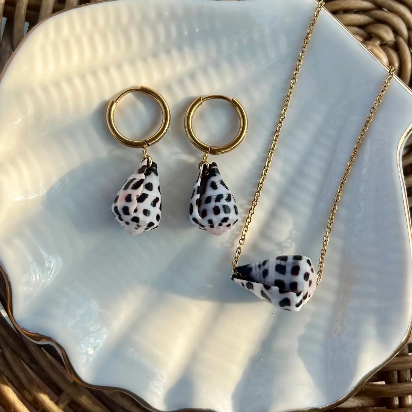 Hebrew Cone Shell Earrings - The Salty BabeEarrings