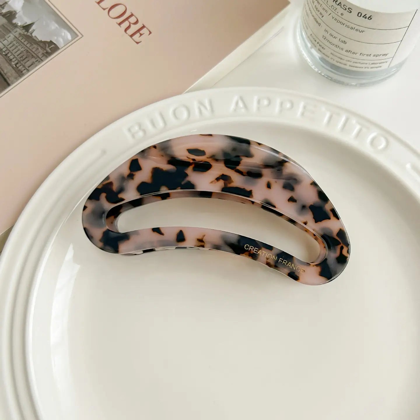 Hellow Out Oval Hair Clips - The Salty BabeHair Accessories