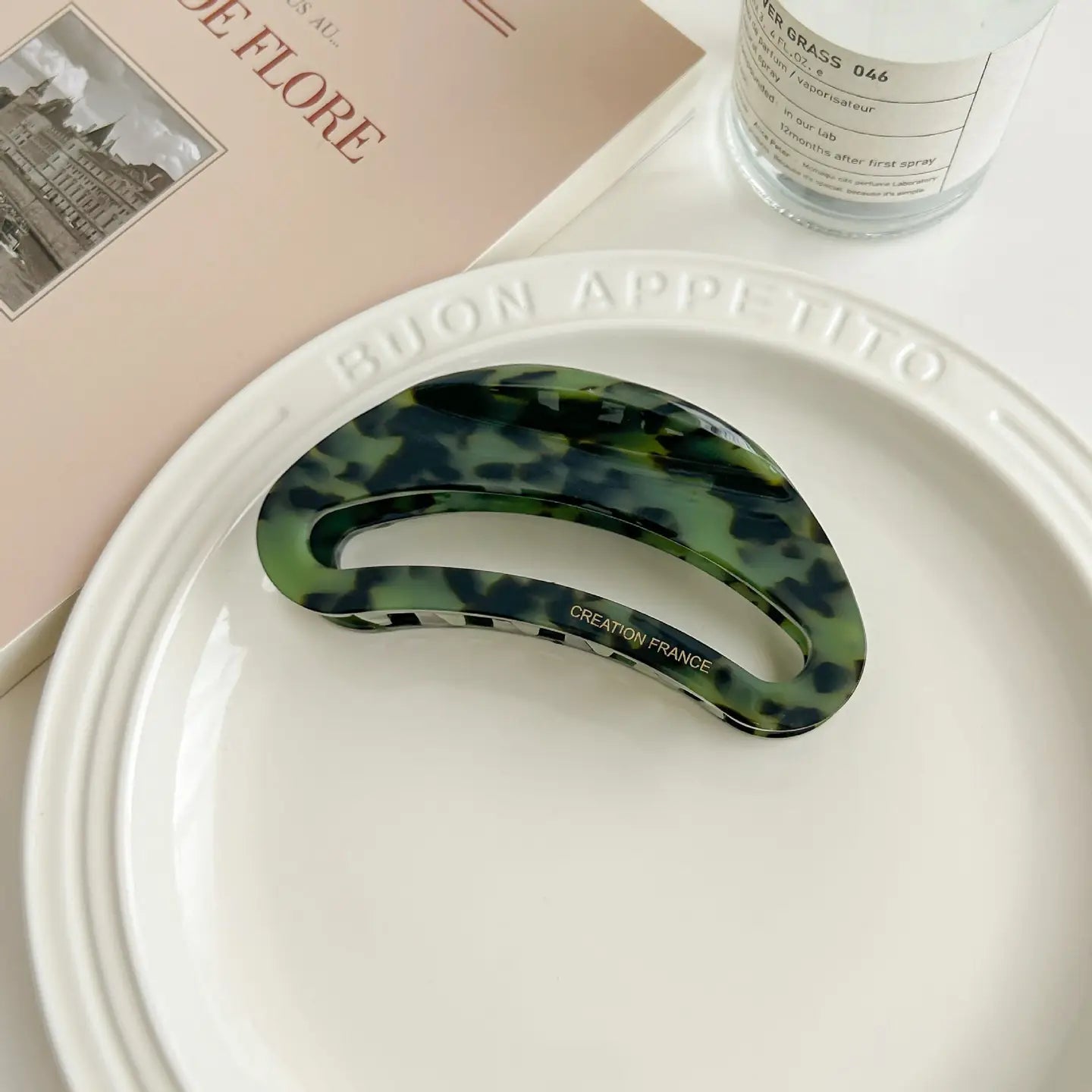 Hellow Out Oval Hair Clips - The Salty BabeHair Accessories