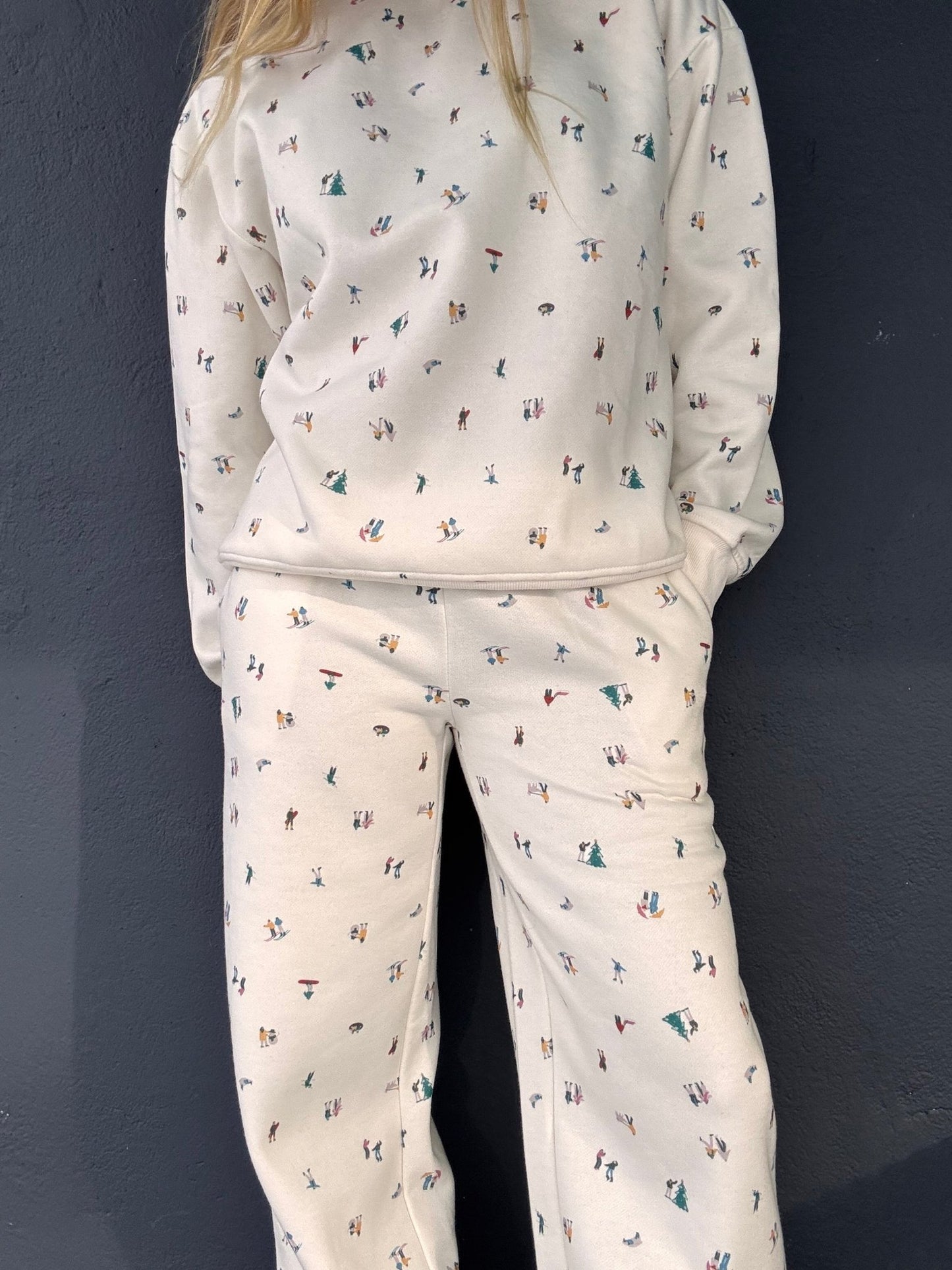 Holiday Slopes Sweatpants - The Salty BabeSweatpants