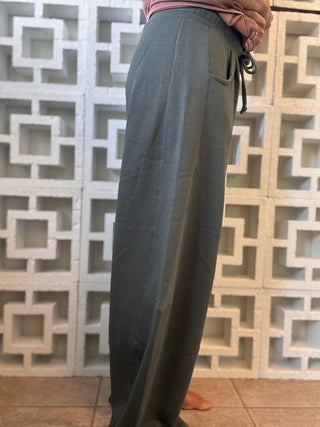 If Found Baggy Barrel Sweatpants - Palm Green - The Salty BabeFleece Pants