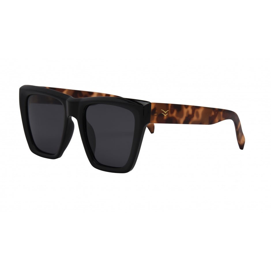 ISEA Ava sunglasses - The Salty BabeSunglasses