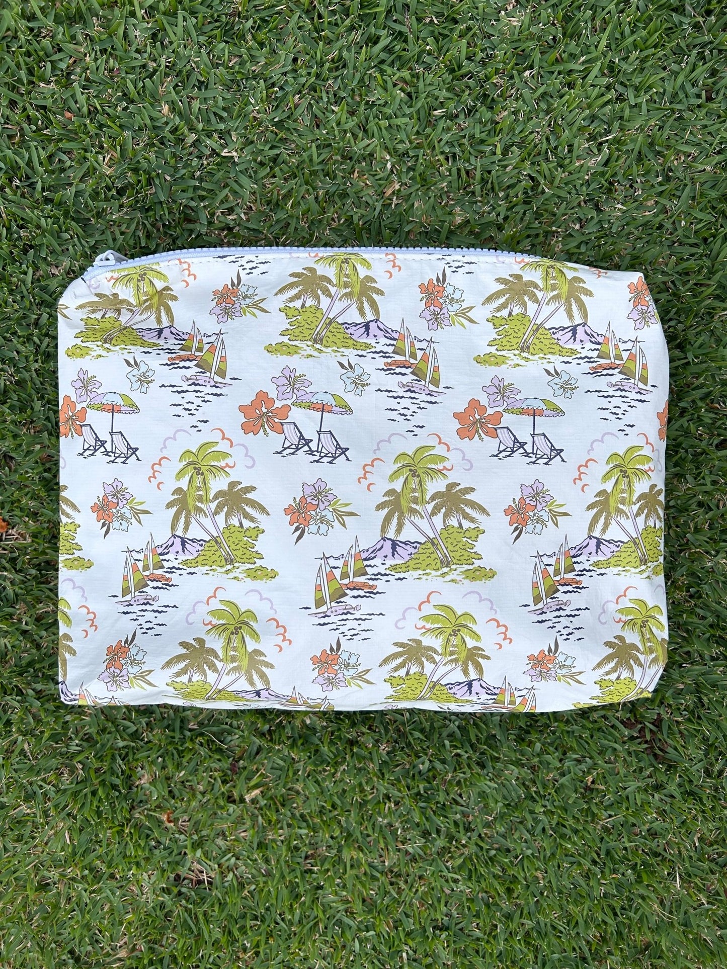 Ivory Tropical Pitcher pouch - The Salty BabeBags